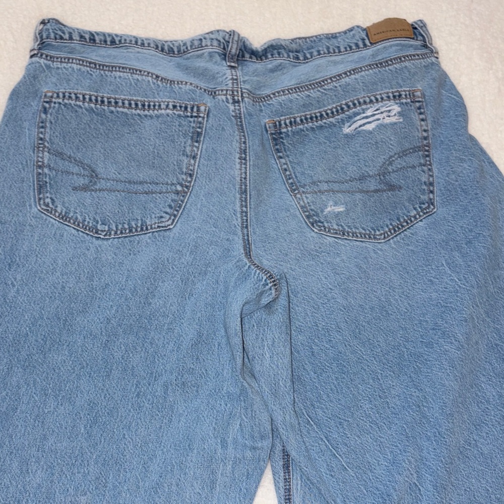American Eagle Outfitters wide leg frayed hem jeans - Picture 6 of 7